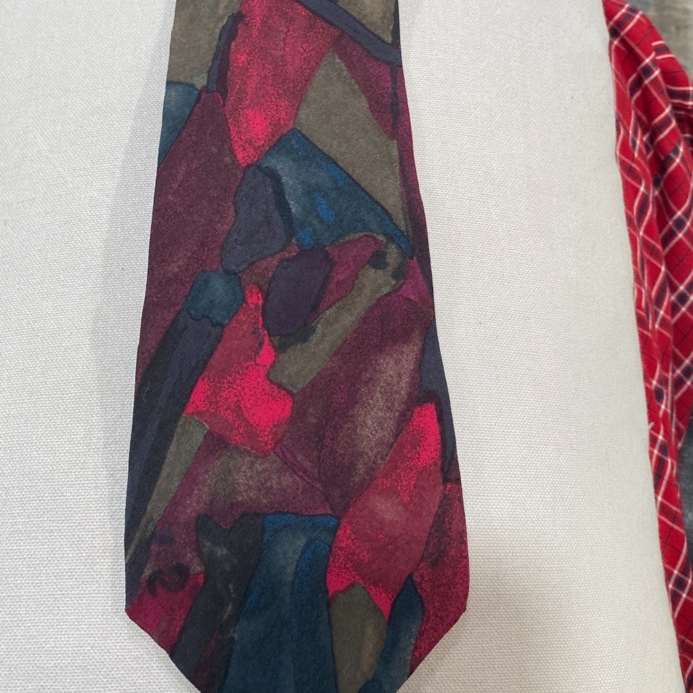 Red Floral Tie